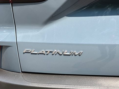 Used 2024 Ford Escape Platinum AWD/4WD image 36