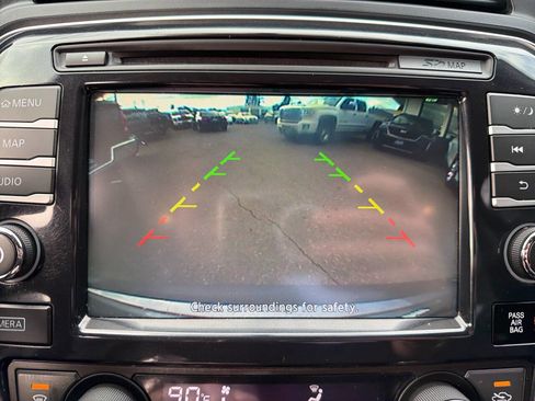 Used 2017 Nissan Maxima 3.5 SL image 26