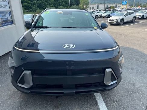 Used 2025 Hyundai Kona SEL AWD/4WD image 8