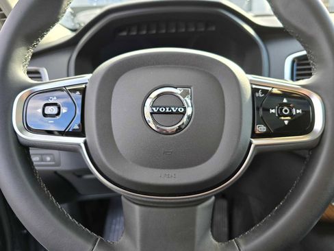 Certified 2024 Volvo XC90 T8 Plus w/ Protection Package Premier image 27