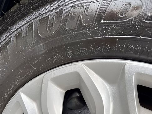 Used 2023 Ford Transit 250 Low Roof w/ Exterior Upgrade Package image 25