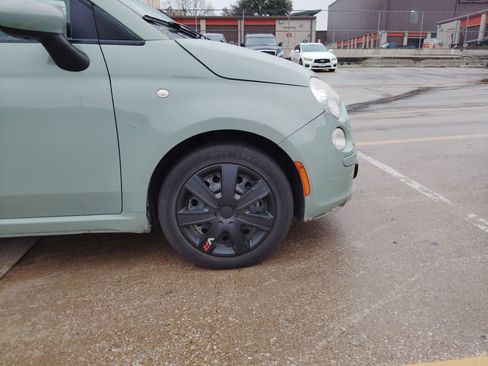 Used 2012 FIAT 500 Pop image 10