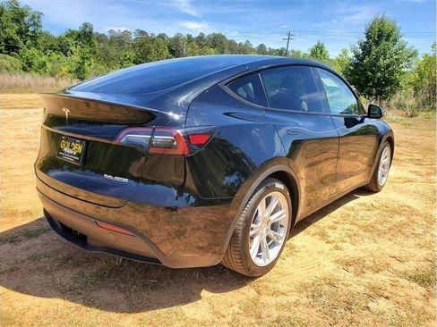 Used 2021 Tesla Model Y Performance AWD/4WD image 5