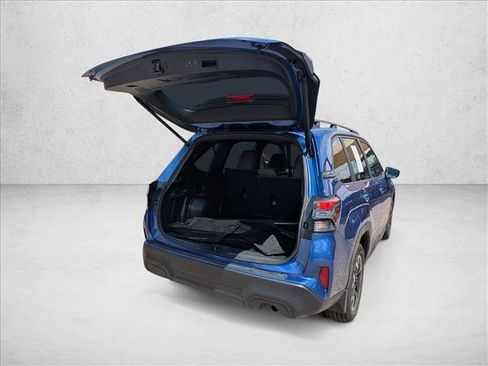 Used 2026 Subaru Forester Premium AWD/4WD image 24
