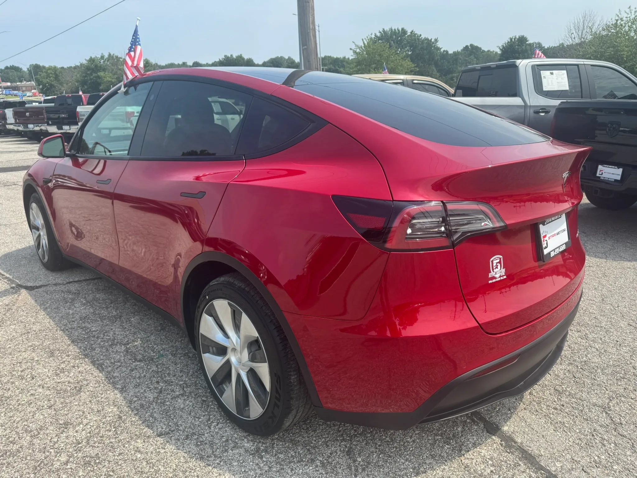 Used 2021 Tesla Model Y Long Range AWD/4WD image 7