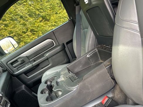 Used 2021 RAM 3500 Tradesman image 28