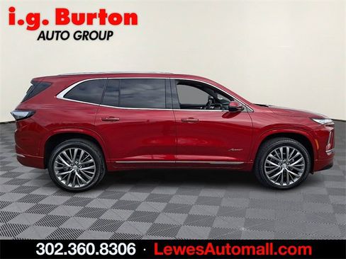Used 2026 Buick Enclave Avenir w/ Super Cruise Package image 7