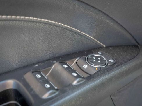 Used 2020 Ford Fusion Titanium AWD/4WD image 35