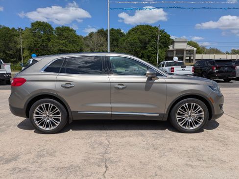 Used 2016 Lincoln MKX Reserve image 5