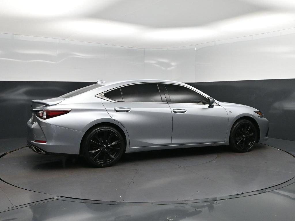 Used 2022 Lexus ES 350 F Sport w/ Accessory Package 2 FWD image 8