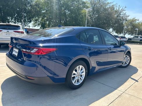 Used 2026 Toyota Camry LE FWD image 4