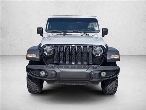 Used 2022 Jeep Wrangler Sport AWD/4WD image 2