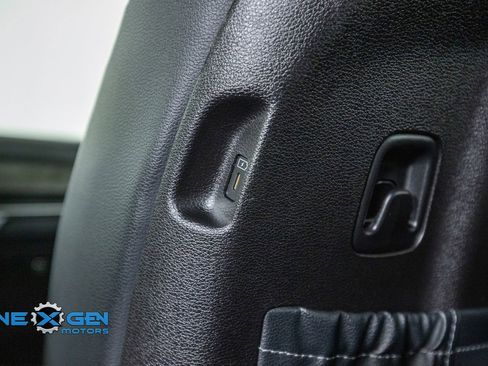 Used 2025 Kia Telluride EX X-Line AWD/4WD image 30