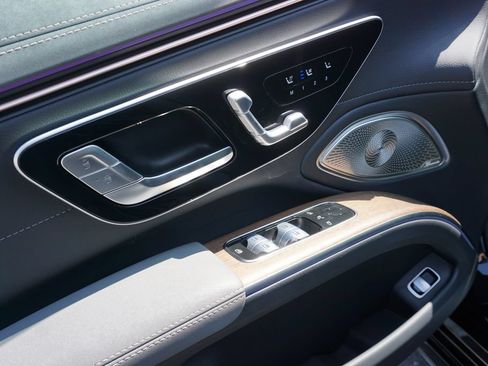 Certified 2023 Mercedes-Benz EQS 580 4MATIC Sedan image 19
