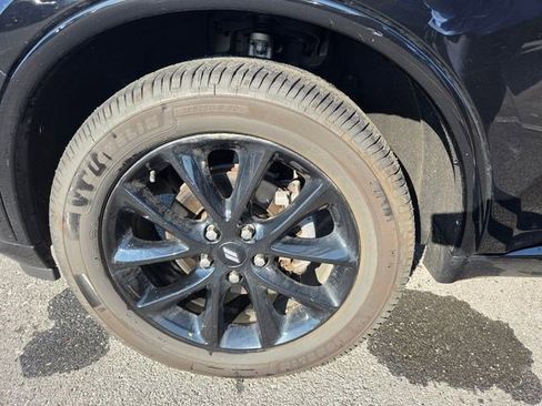Used 2019 Dodge Durango SXT AWD/4WD image 25