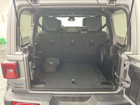 Used 2021 Jeep Wrangler Unlimited Rubicon 4xe w/ Steel Bumper Group image 28