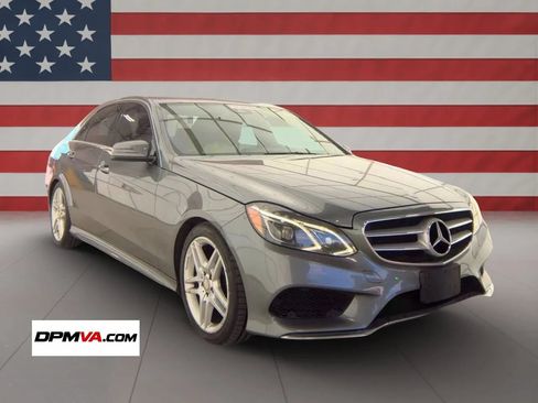 Used 2016 Mercedes-Benz E 350 4MATIC Sedan w/ Premium Package image 2