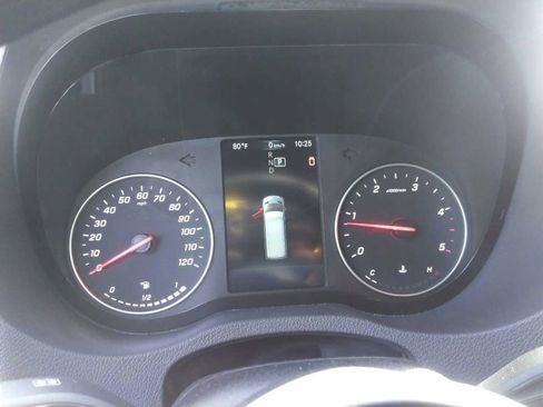 Used 2024 Mercedes-Benz Sprinter 2500 image 7