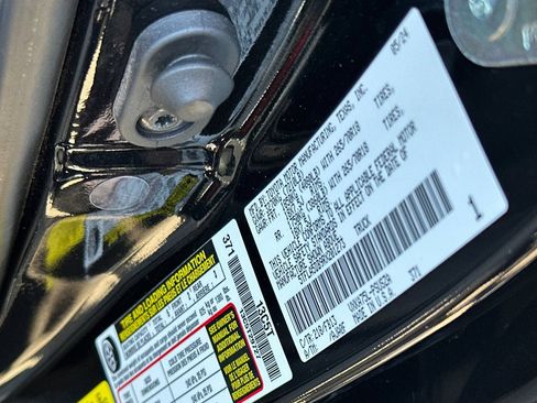 Used 2024 Toyota Tundra SR5 w/ SR5 Convenience Package AWD/4WD image 26