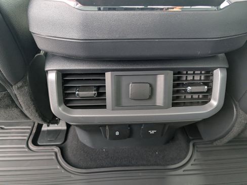 New 2025 Ford F150 Lariat w/ Equipment Group 501A Mid image 19