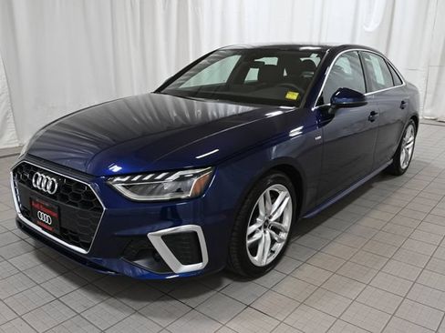 Used 2023 Audi A4 2.0T Premium Plus w/ Premium Plus Package AWD/4WD image 17