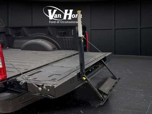 Used 2021 Ford F150 XLT w/ Equipment Group 302A High image 16