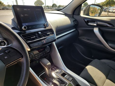 Used 2023 Mitsubishi Eclipse Cross SE image 22