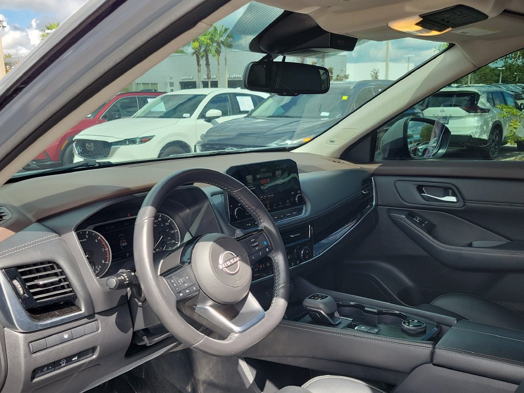 Certified 2023 Nissan Rogue SL w/ SL Premium Package AWD/4WD image 19
