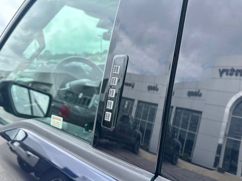 Used 2024 Ford F150 Lariat w/ Bed Utility Package AWD/4WD image 12