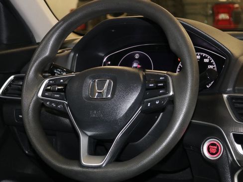 Used 2019 Honda Accord LX image 30