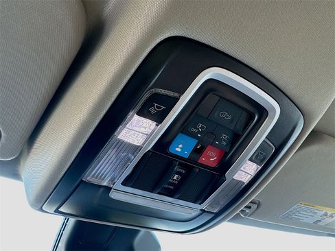 Used 2025 RAM 1500 Limited image 19