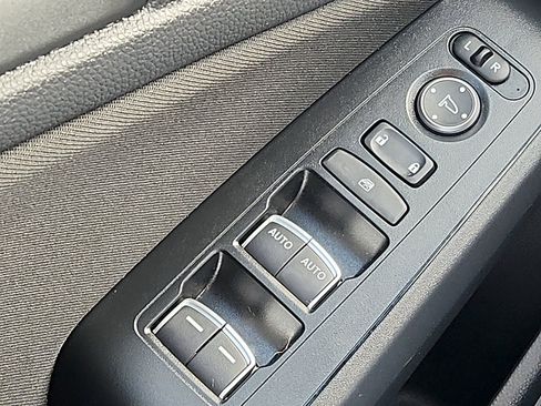 Certified 2022 Honda Civic Sport image 22