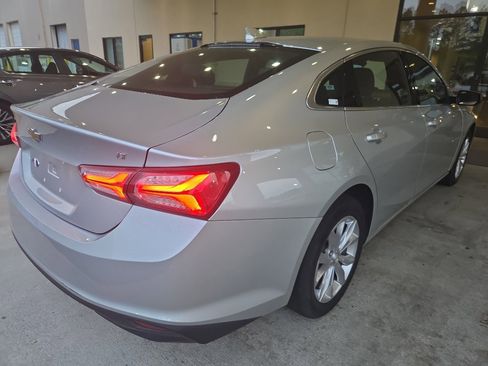 Used 2020 Chevrolet Malibu LT image 6