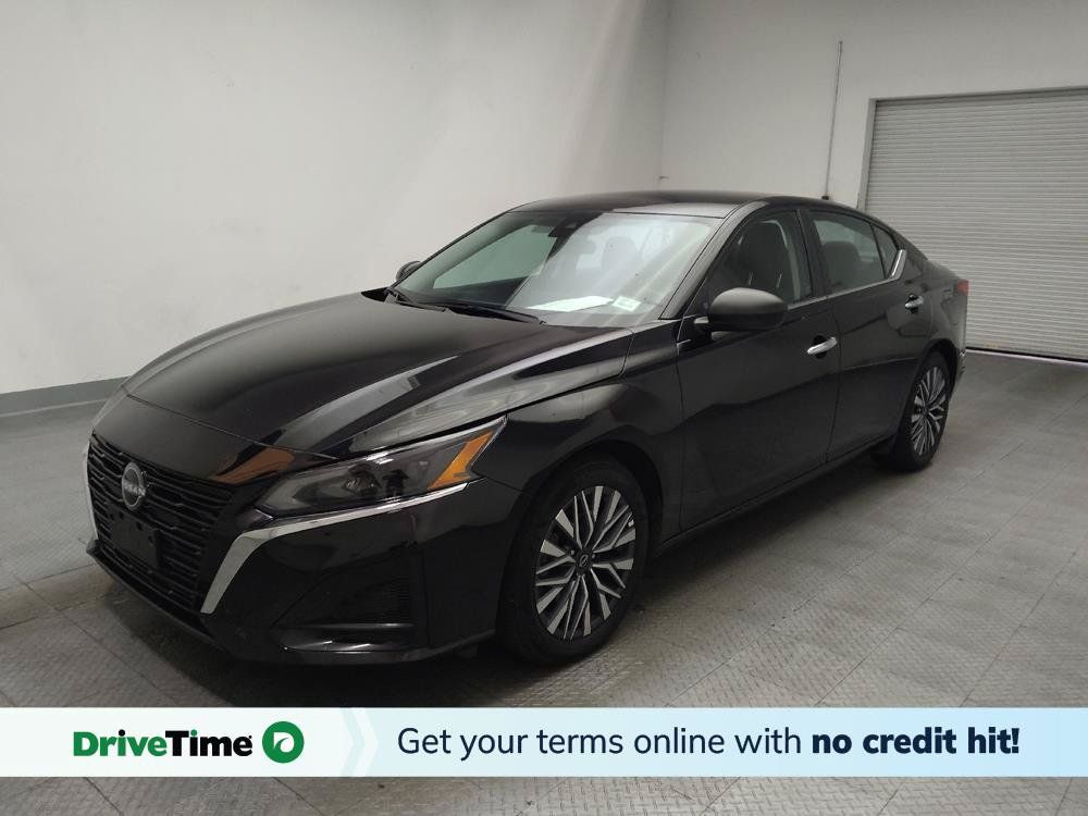 Used 2025 Nissan Altima 2.5 SV FWD image 1
