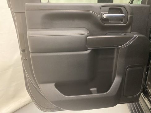 Used 2023 GMC Sierra 2500 AT4 w/ AT4 Premium Plus Package image 12