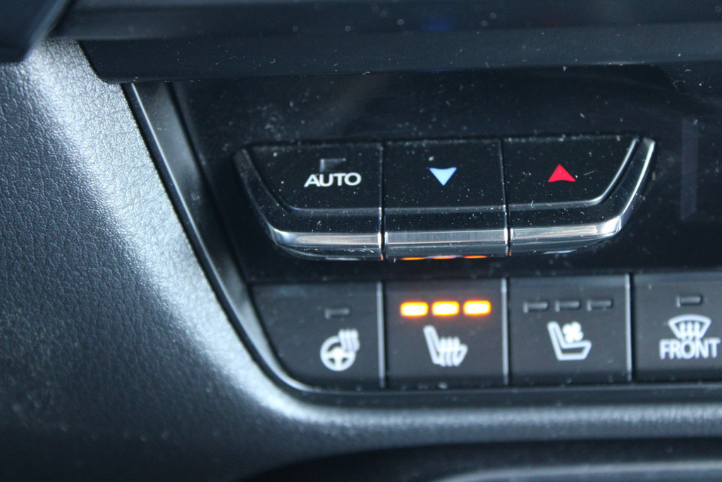 Used 2025 MAZDA CX-70 Plug-In Hybrid w/ Premium Plus AWD/4WD image 43