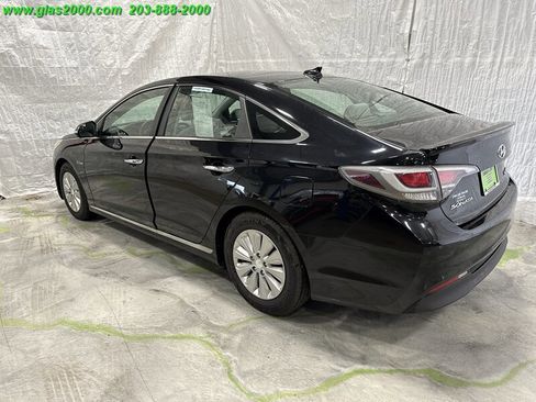 Used 2016 Hyundai Sonata SE image 7