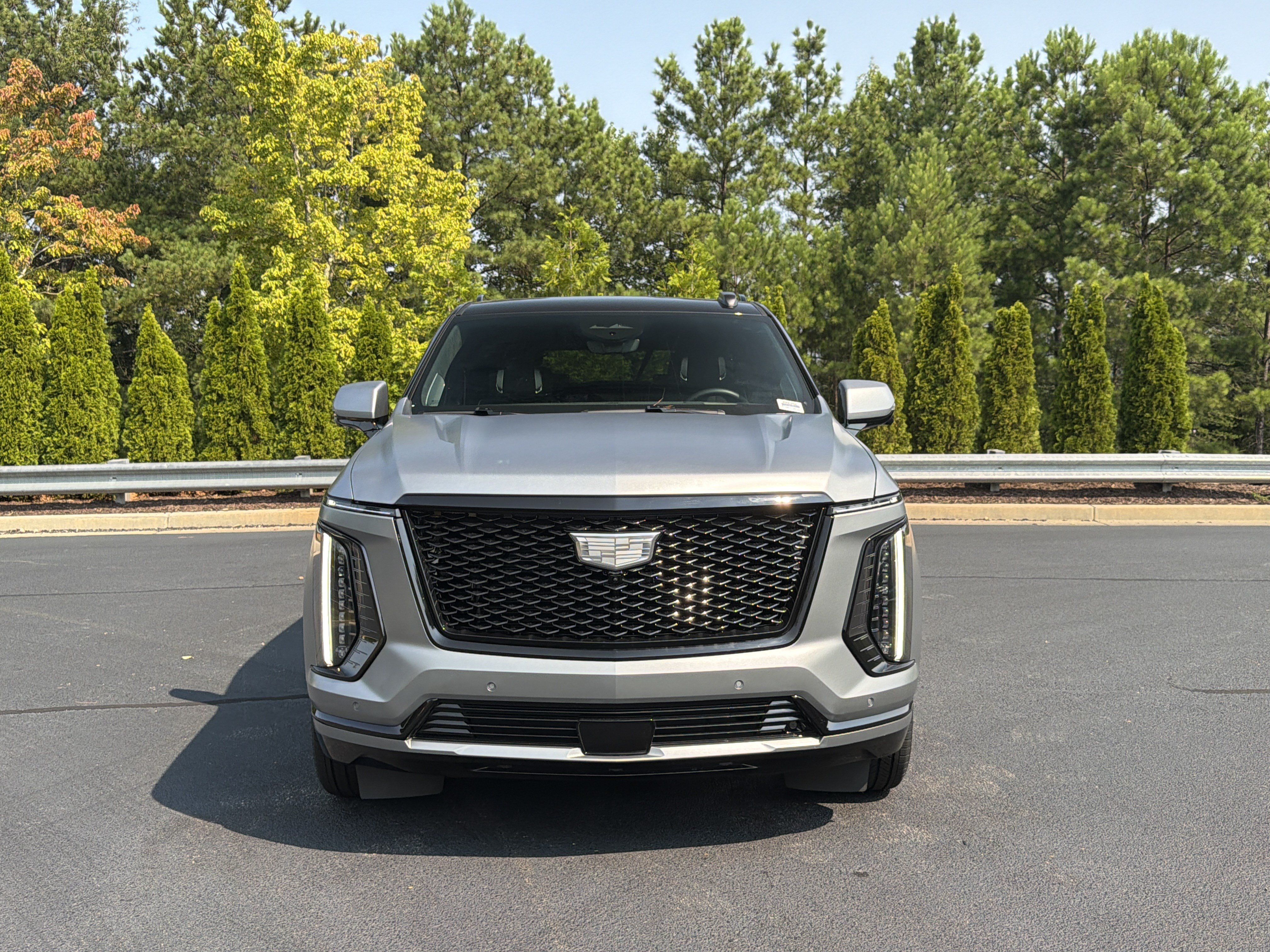Used 2025 Cadillac Escalade ESV Sport Platinum w/ LPO, ONYX Package AWD/4WD image 12