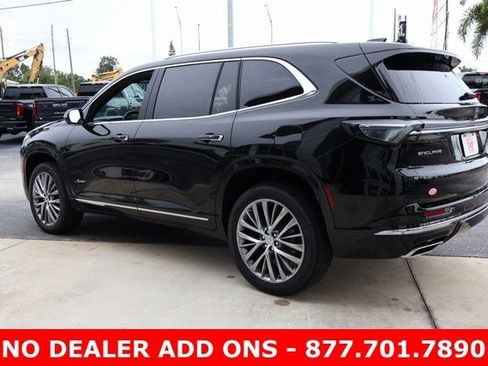 New 2026 Buick Enclave Avenir image 5