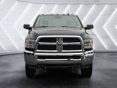 Used 2017 RAM 2500 SLT w/ Luxury Group image 9