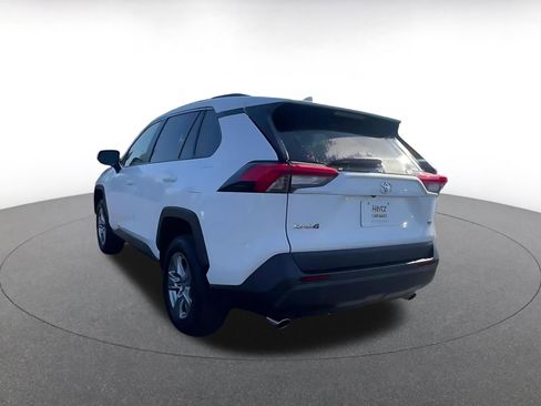 Used 2025 Toyota RAV4 XLE image 10