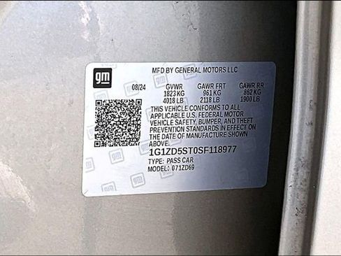 Used 2025 Chevrolet Malibu LT FWD image 18