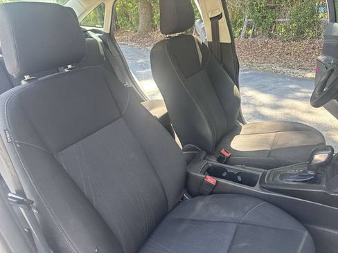 Used 2018 Ford Focus S FWD image 10