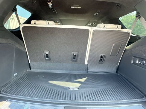 Used 2026 Cadillac Escalade Platinum Sport w/ LPO, Floor Liner Package RWD image 35