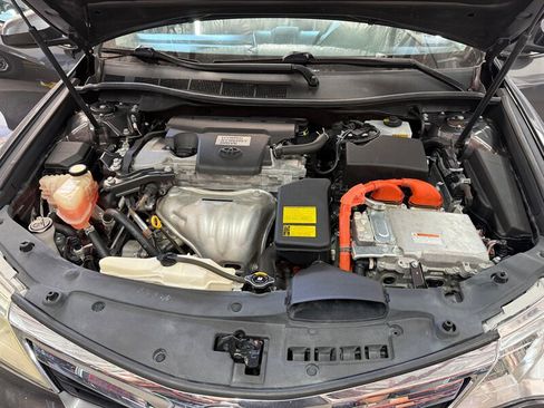 Used 2013 Toyota Camry LE FWD image 10