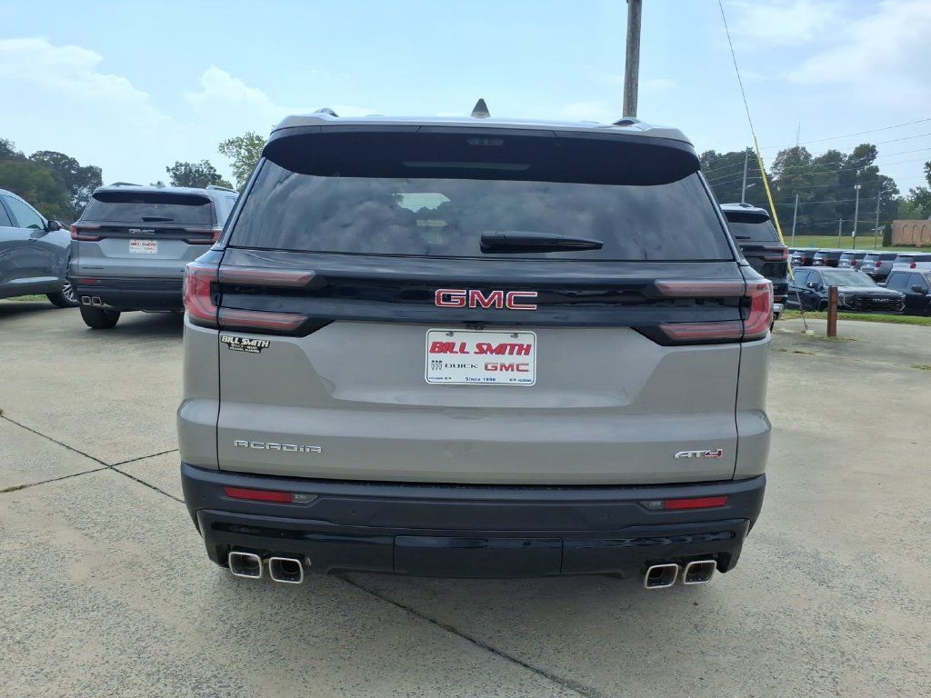 New 2026 GMC Acadia AT4 w/ LPO, Floor Liner Package AWD/4WD image 6