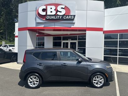 Used 2022 Kia Soul S