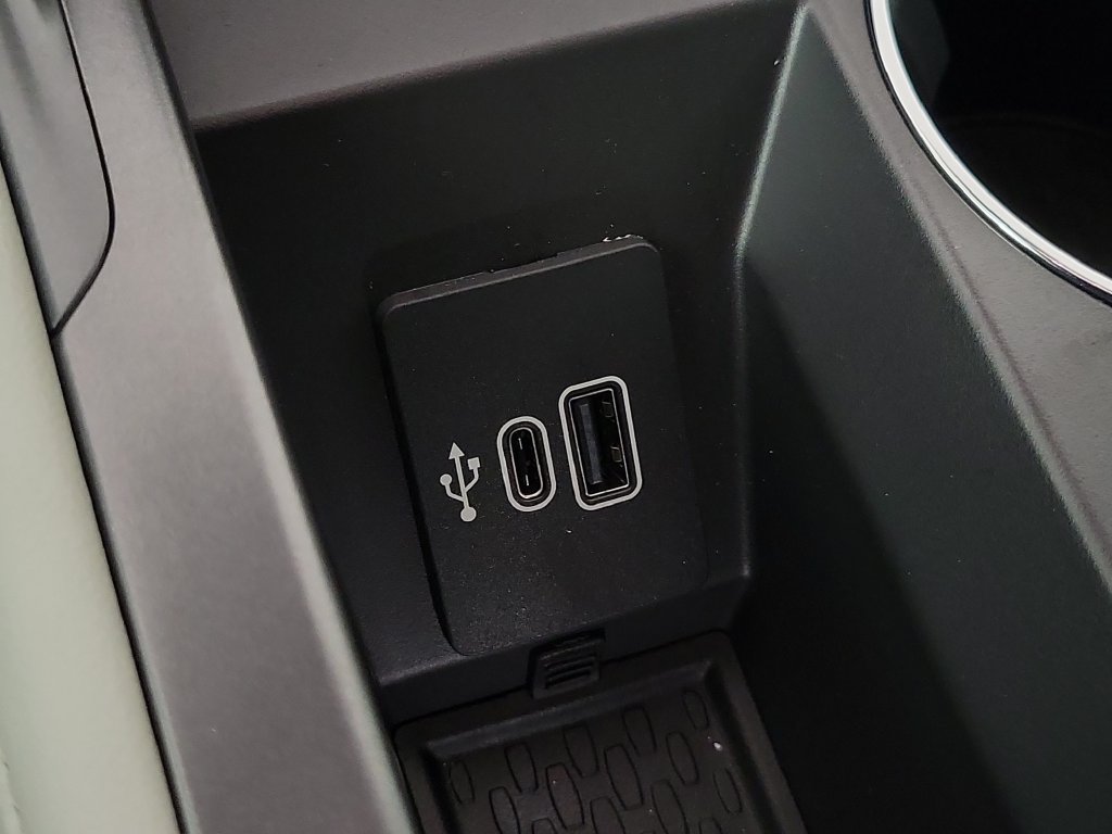 New 2026 Lincoln Nautilus Reserve AWD/4WD image 28