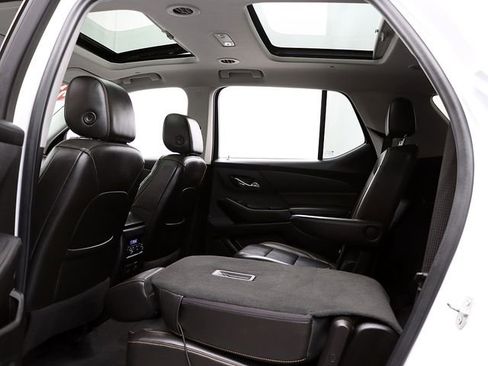 Used 2021 Chevrolet Traverse Premier w/ Redline Edition image 13