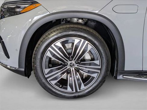 Certified 2023 Mercedes-Benz EQS 450+ SUV image 23